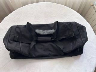 Bolsa deportiva Adidas grande negra con capacidad