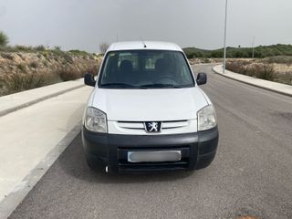Peugeot e-Partner 2012