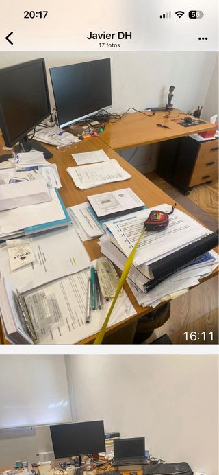 Mesas de despacho de abogados. Buen estado..