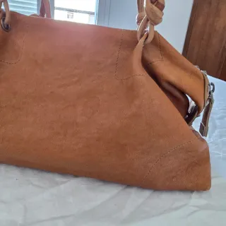 Bolso Bimba&Lola Arena Tachuelas