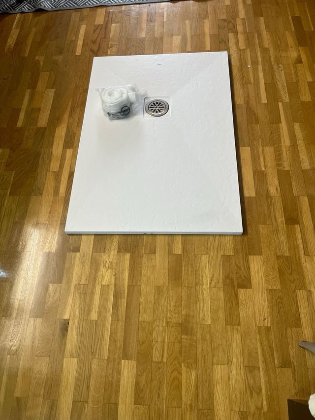 Plato de ducha Roca piedra blanco