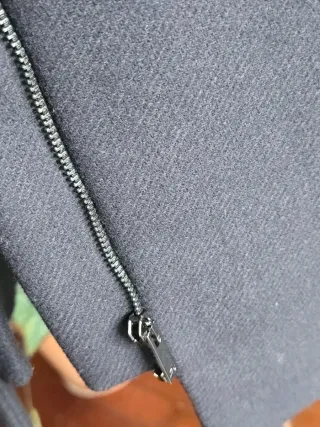 Abrigo lana auténtica Zara con capucha de pelo