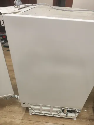 Nevera Beko cómo nueva combi con congelador