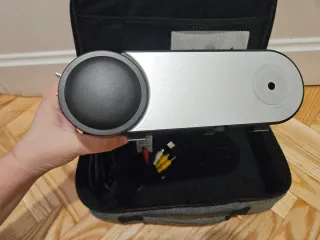 Proyector Vamvo Negro y Plateado