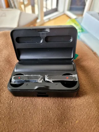 Auriculares Bluetooth BOX Negros