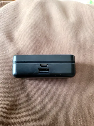 Auriculares Bluetooth BOX Negros