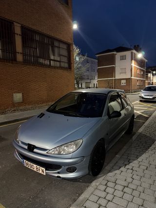 Peugeot 206 gti 2001