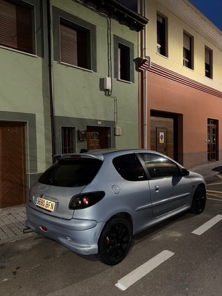 Peugeot 206 gti 2001