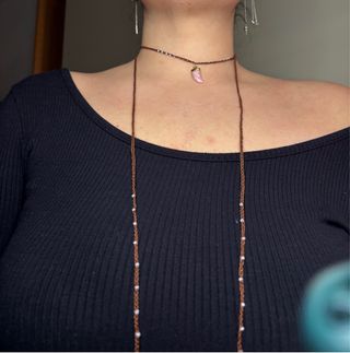 Collana choker uncinetto corno portafortuna