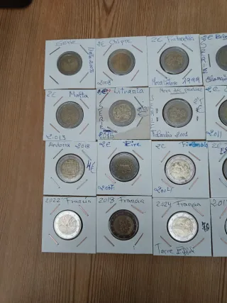 20 Monedas 2€ Diferentes Países