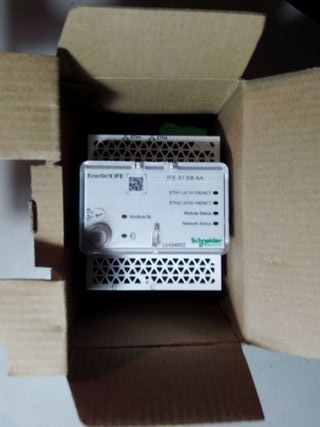 Servidor Schneider Enerlin'x IFE LV434002