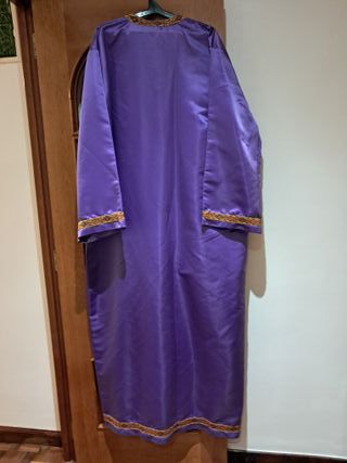 Túnica Rey Mago Morada con Bordado