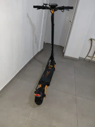 2 Patinetes: Ninebot E2 Pro y Kukirin G2 Pro