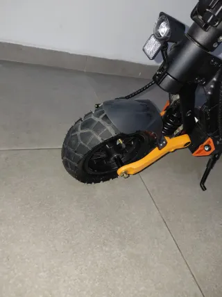 2 Patinetes: Ninebot E2 Pro y Kukirin G2 Pro