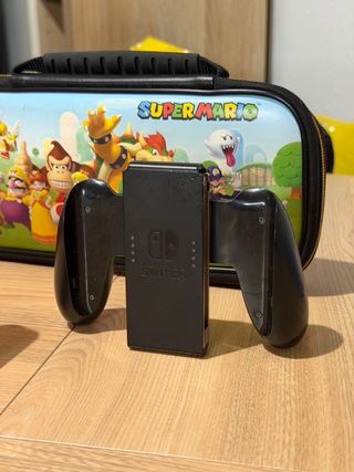 Nintendo Switch OLED + Scatola e Accessori