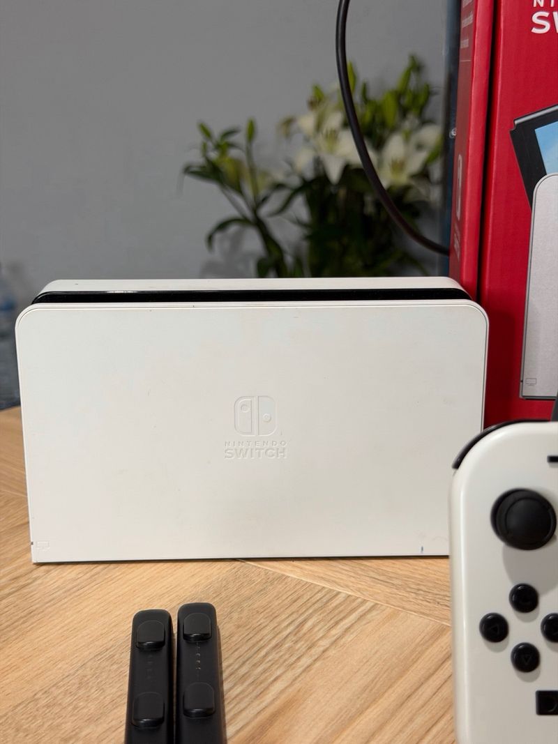 Nintendo Switch OLED + Caja y Accesorios afbeelding 5