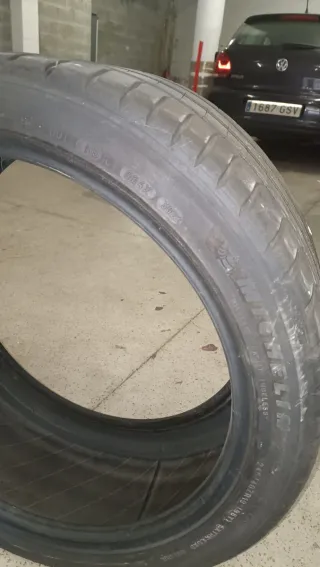 4-Neumáticos Pirelli 235/55 R19 2-Michelín 245/40/
