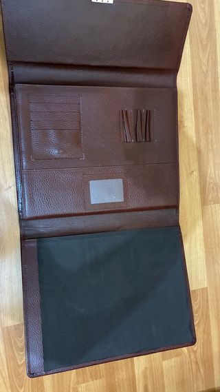 Carpeta portafolios piel marrón