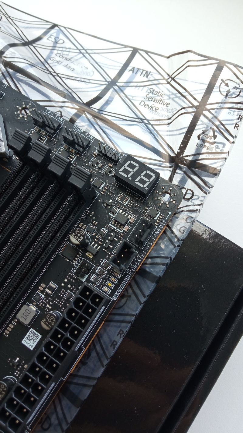 Placa Base MSI MPG Z690 FORCE WIFI afbeelding 2
