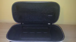 Nintendo Switch+ accessori + custodia protettiva.