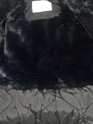 Abrigo Zara Niña Negro con Capucha