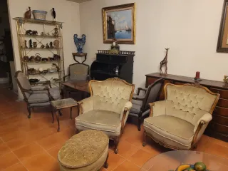 Se venden muebles clásicos artesanales preciosos
