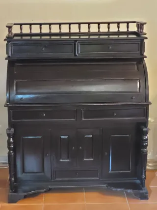 Se venden muebles clásicos artesanales preciosos