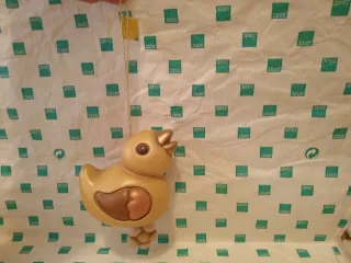 Addobbo pulcino con fiore a campana Pasqua thun