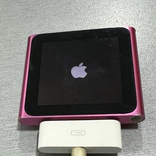 iPod Nano 6ª Gen Rosa  Solo funciona conectado