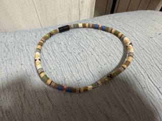 Pulseras tejidas multicolor