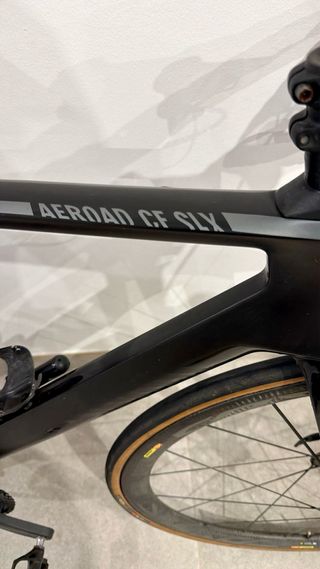 Bicicleta Carretera Canyon AEROAD CF SLX