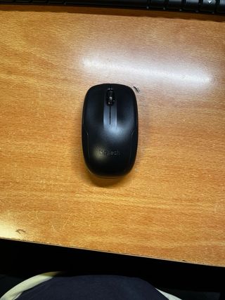Teclado y Ratón Logitech MK220