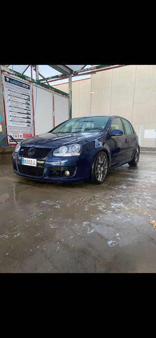 Volkswagen Golf 2005
