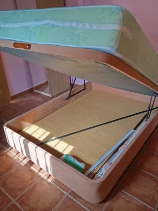 Canapé y colchón viscoelástica 135cm