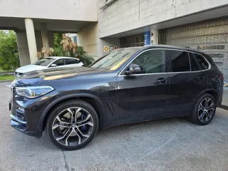 BMW X5 2021