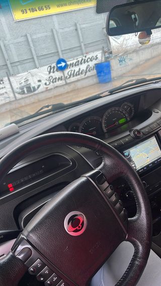 SsangYong Rodius 2011