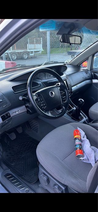 SsangYong Rodius 2011