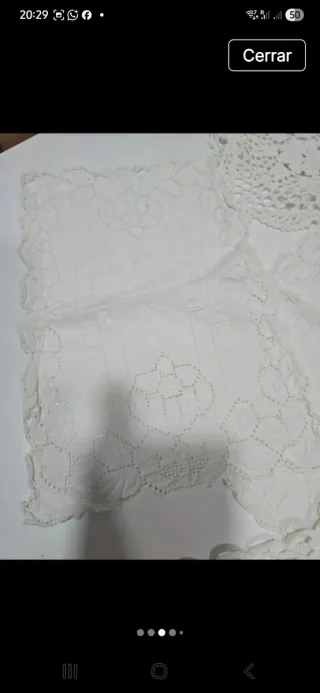 Centros de mesa de tela blancos