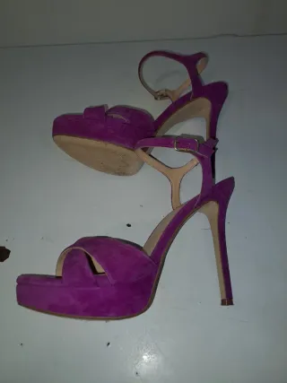 Zapatos de tacón Pedro Miralles morados