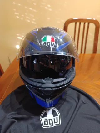 Casco AGV con Intercomunicador y Gafas