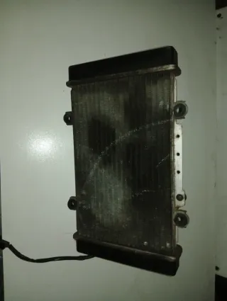 Radiador Hyosung 650/700 Inyección