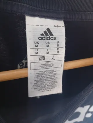 Camiseta Adidas Negra Logo Blanco