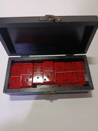 Dominó artesanal flamenco