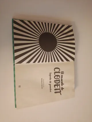 Superlío de gemelas (El mundo de Clodett 1)