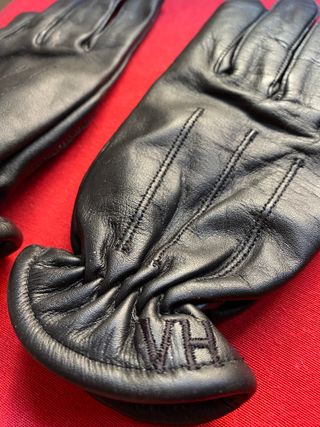 Guantes anticorte de piel y cinturón táctico