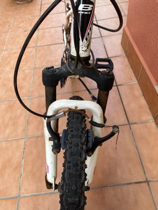 Bicicleta niña B-PRO
