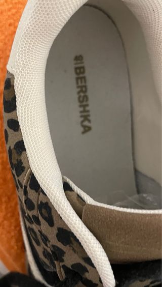 Zapatillas Bershka Animal Print Talla 40