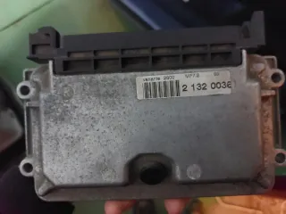 Centralita Bosch Citroen Saxo VTS 9632693880