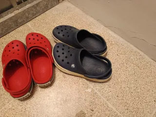 Zuecos Crocs Rojos Talla M 6 / W 7