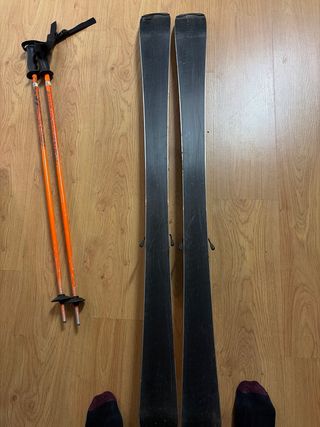 Pack Esquí: Botas, Esquís y Bastones